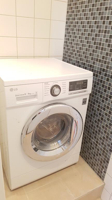 Nieb By Rockchair Apartments L Superhost Status L 3 Bedrooms Boxspringbeds 3 Bathrooms In Center "Kurfuerstendamm" - Cozy Family & Business Flair Welcomes You! Berlino Esterno foto